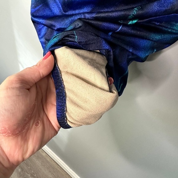 Roxanne One Piece Bra Sized Swim 14 / 36C - Picture 4 of 6